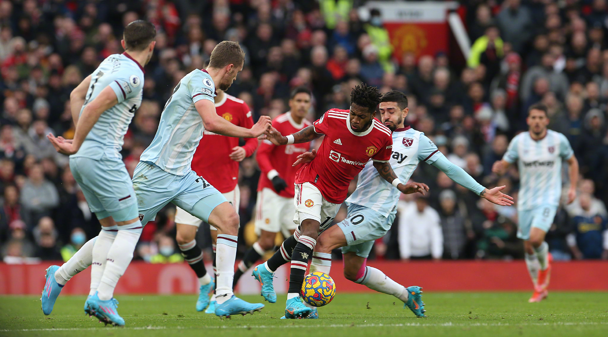 伏着致命的 伏着致命的